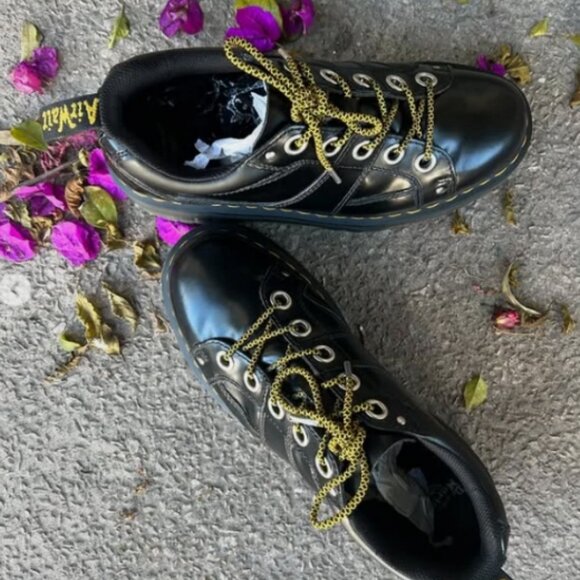 Black Platform Women's Shoes - Picture 4 of 16